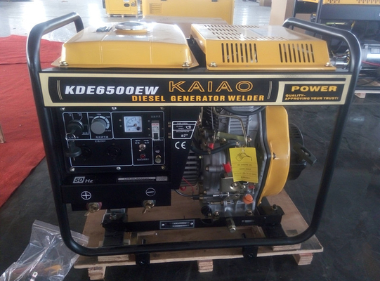 excitación constante autoexcitada diesel del voltaje de la soldadora de 3000 generadores de la RPM pequeña