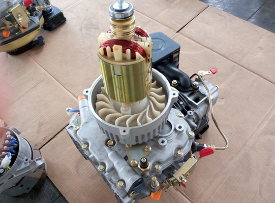 Pequeña 2000 eficacia del combustible portátil del generador diesel del vatio 3000 RPM 50HZ 60HZ