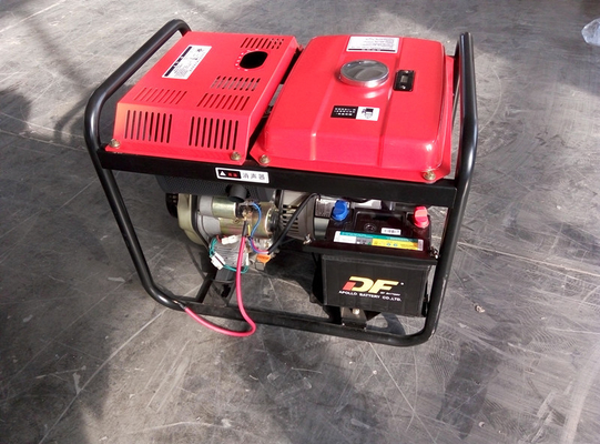 Pequeña 2000 eficacia del combustible portátil del generador diesel del vatio 3000 RPM 50HZ 60HZ