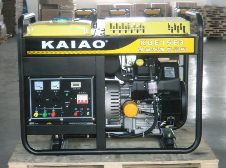 KGE15E3 Generador de energía de gasolina portátil de 16kva de tres fases con panel de control digital